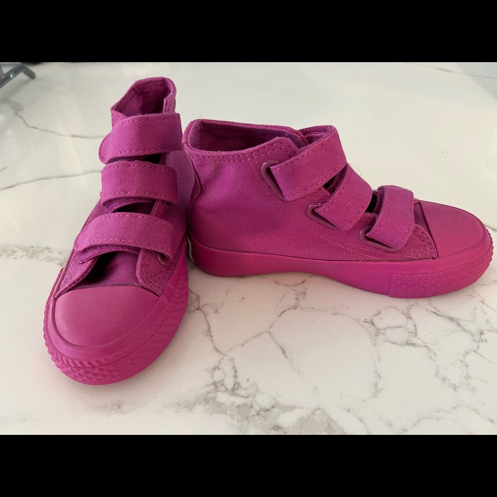 Hot Pink toddler shoes , brand opoee, Velcro straps (3)